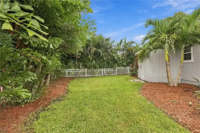 Listing Photo 25
