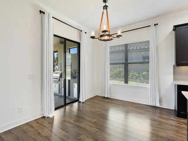 Listing Photo 29