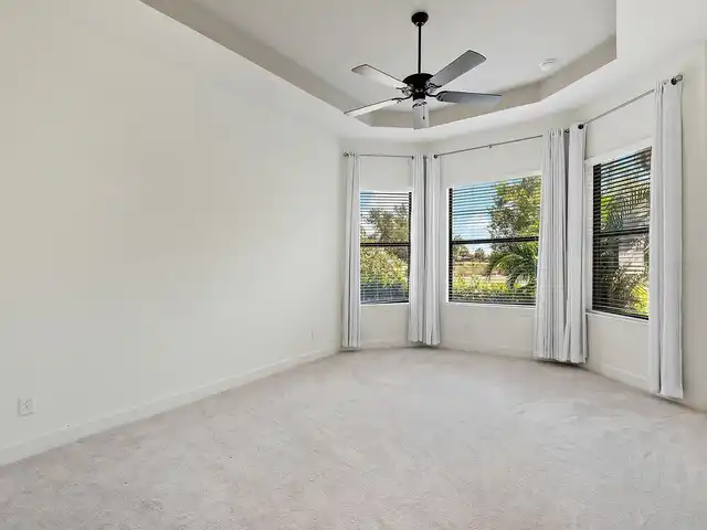 Listing Photo 32