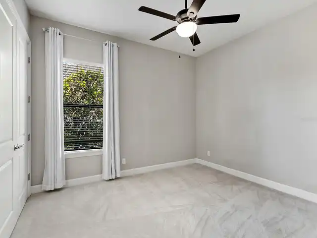 Listing Photo 38