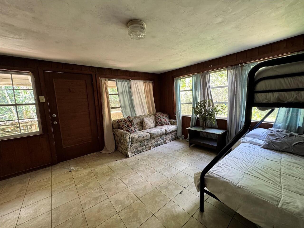 Listing Photo 19