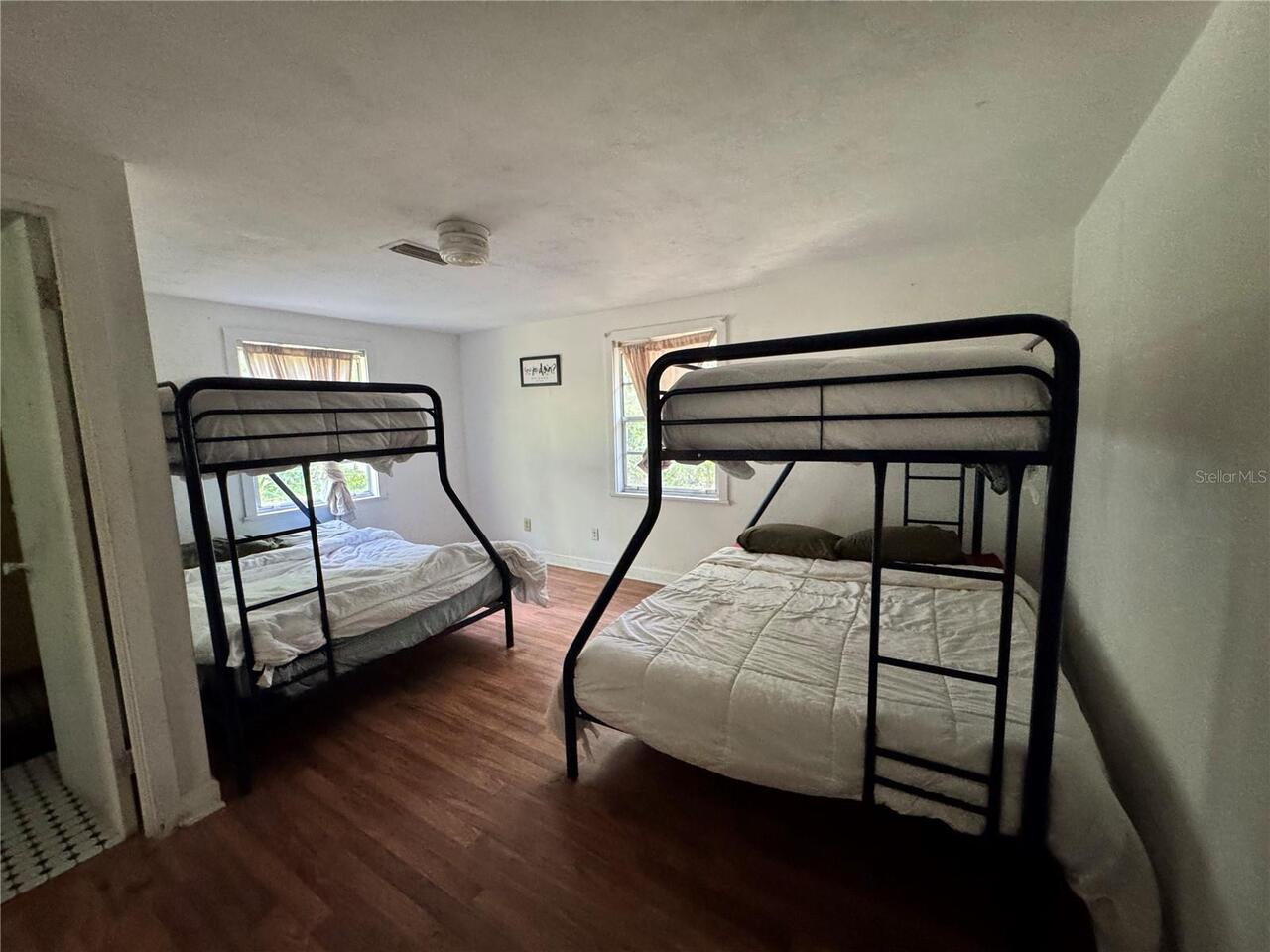 Listing Photo 25