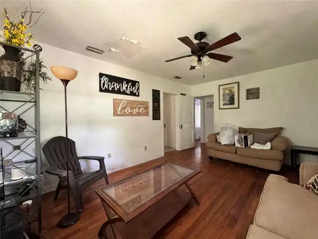 Listing Photo 6