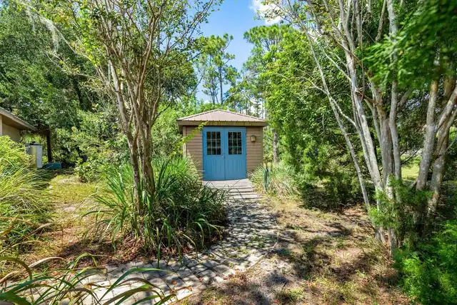 Listing Photo 37