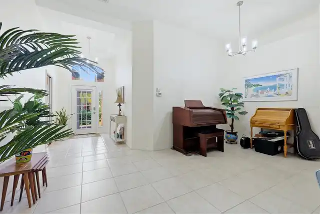 Listing Photo 13