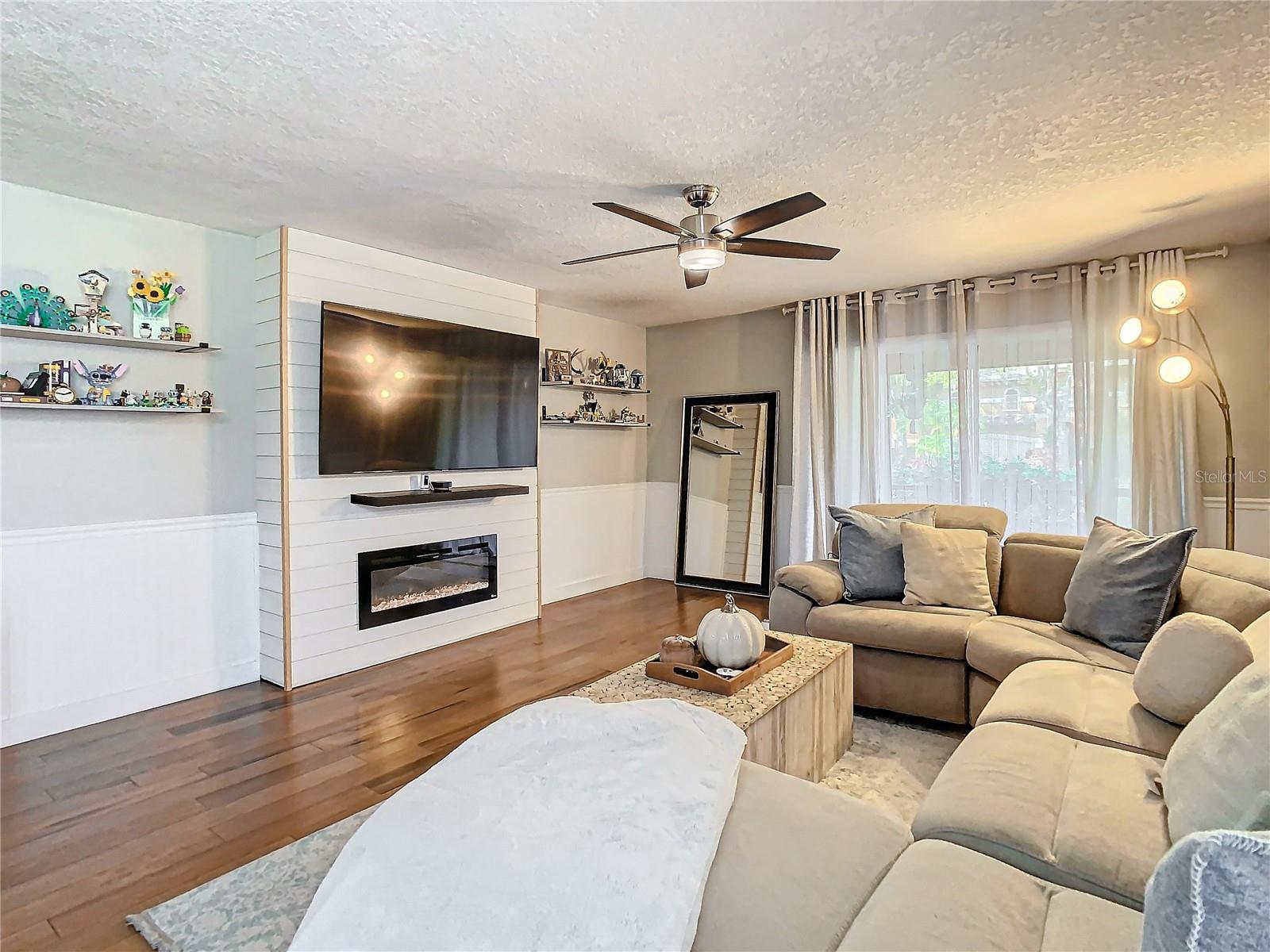Listing Photo 10