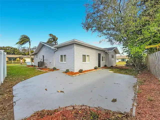 Listing Photo 26