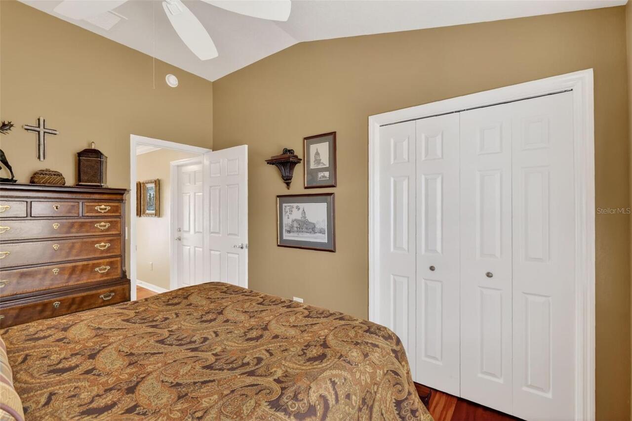 Listing Photo 25