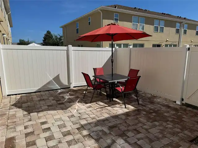 Listing Photo 18