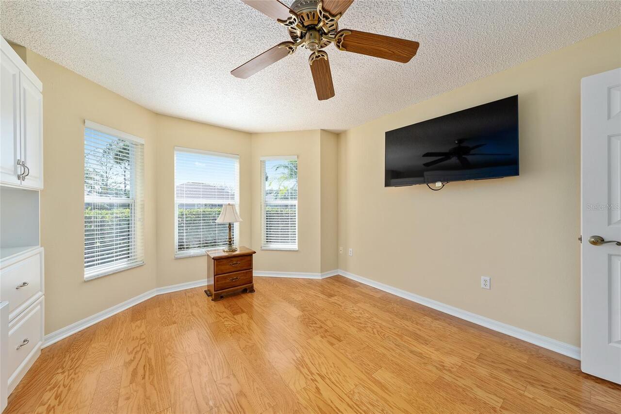 Listing Photo 25