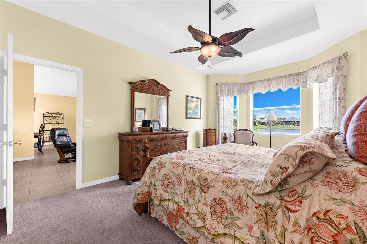 Listing Photo 17