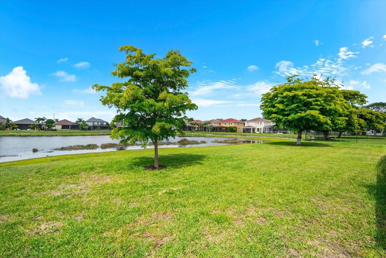 Listing Photo 25