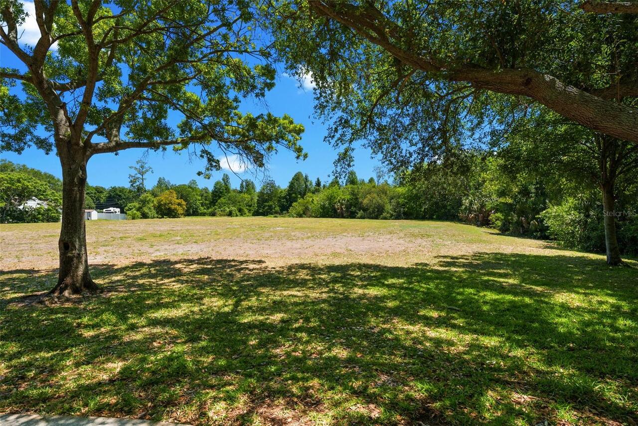 Listing Photo 18