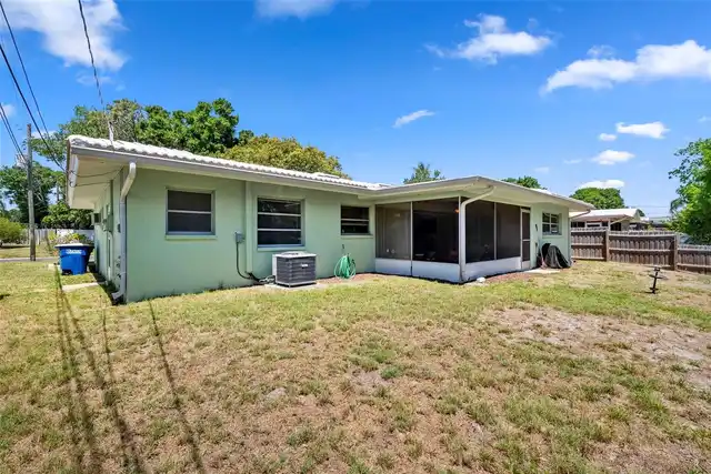 Listing Photo 19