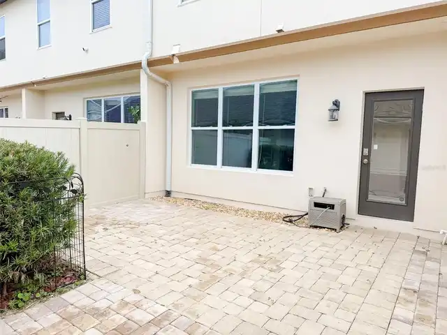 Listing Photo 22
