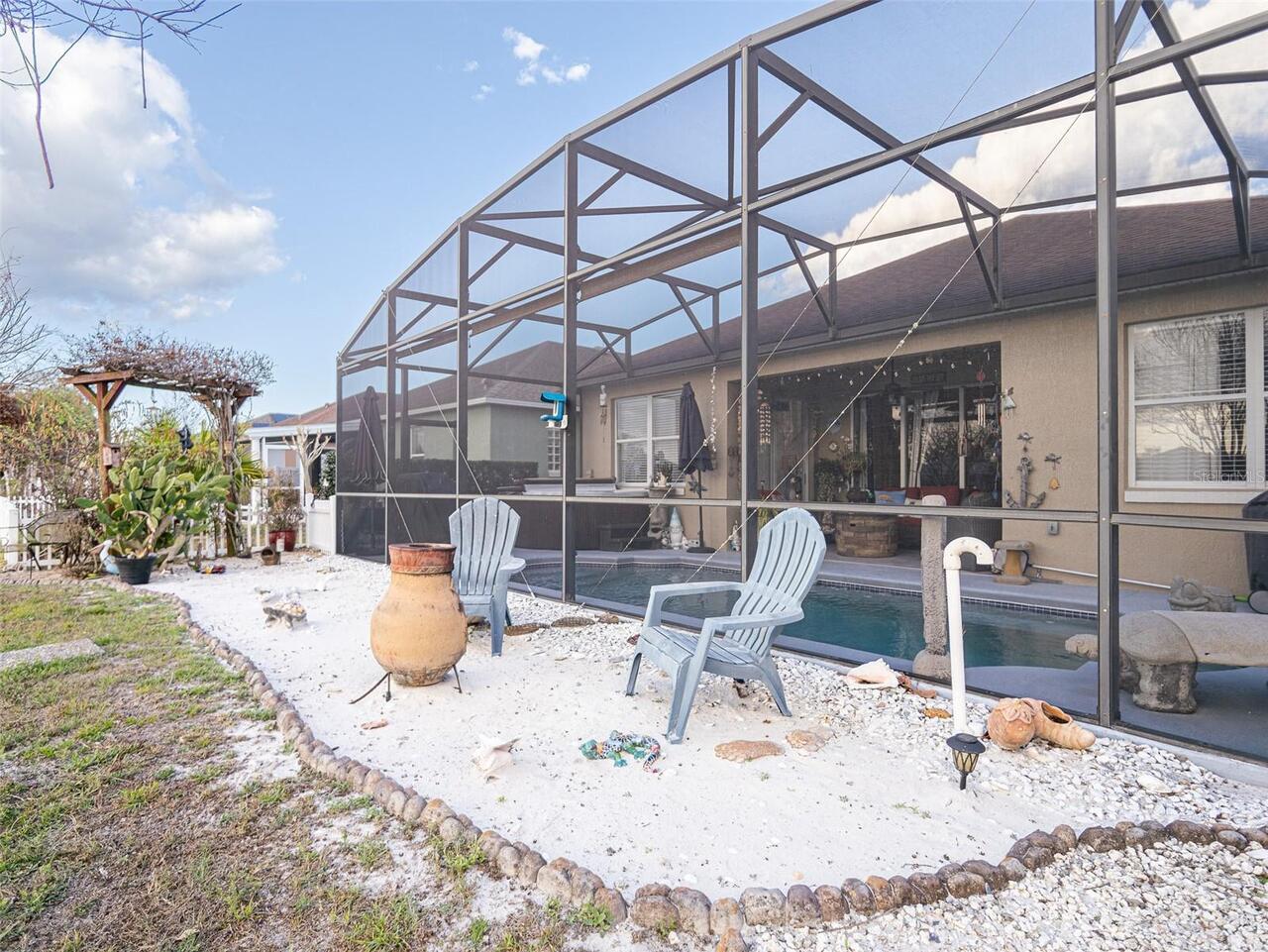 Listing Photo 19