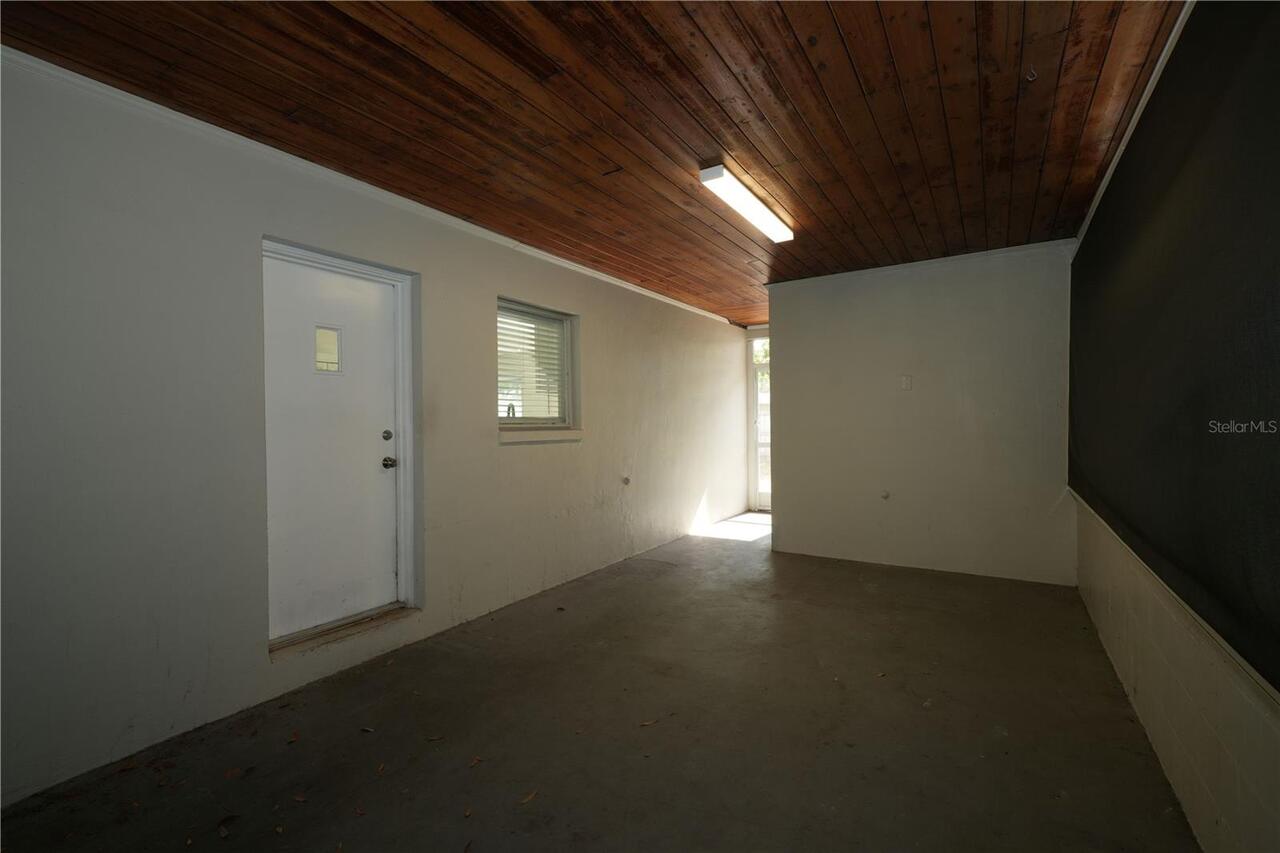 Listing Photo 14