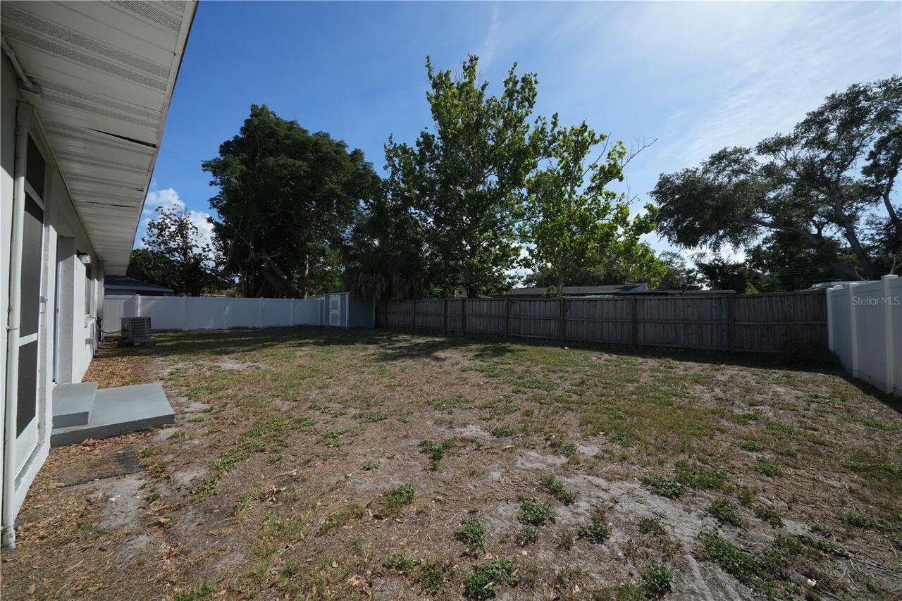 Listing Photo 18