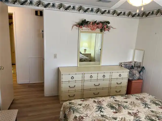 Listing Photo 33