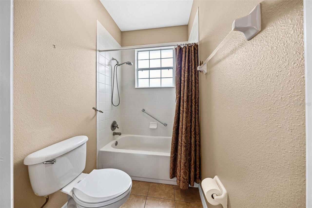 Listing Photo 19