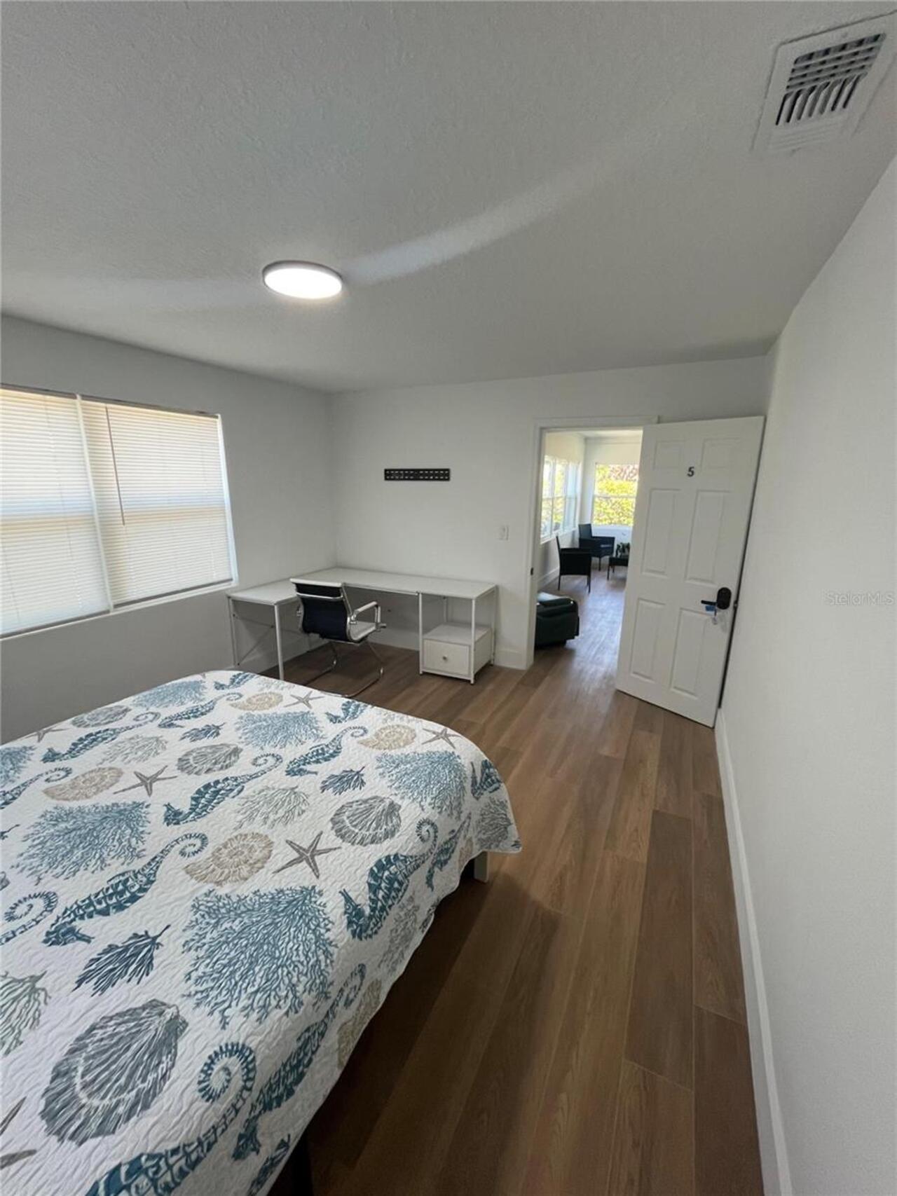 Listing Photo 21