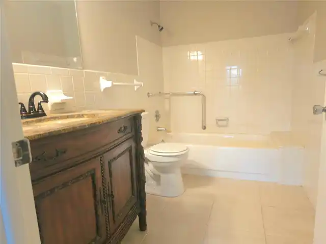 Listing Photo 20