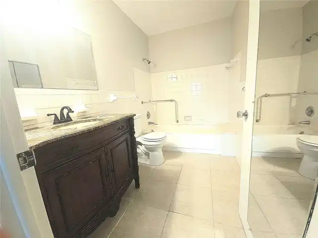 Listing Photo 21