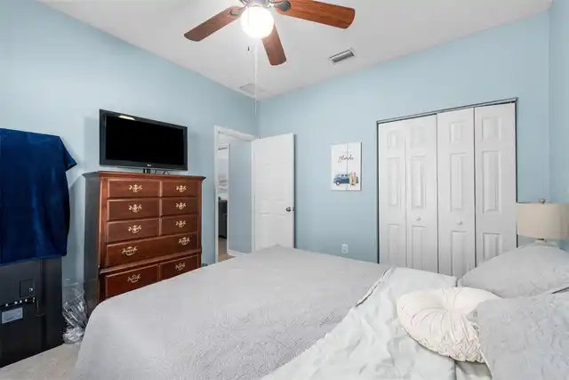 Listing Photo 25