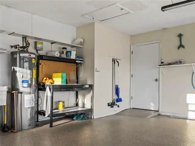 Listing Photo 32