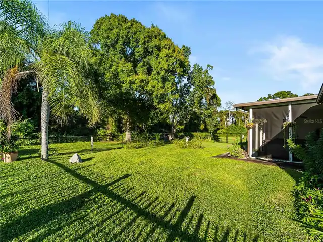 Listing Photo 33