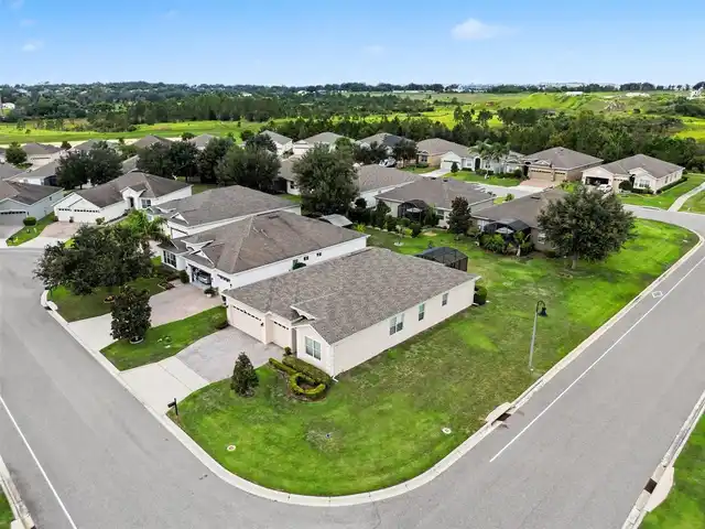 Listing Photo 28