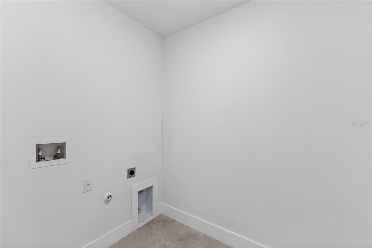 Listing Photo 34