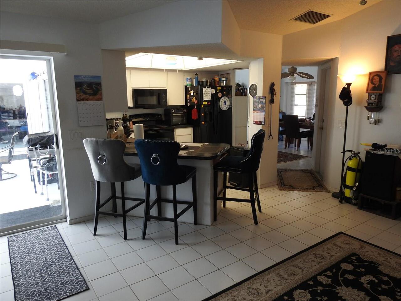 Listing Photo 9