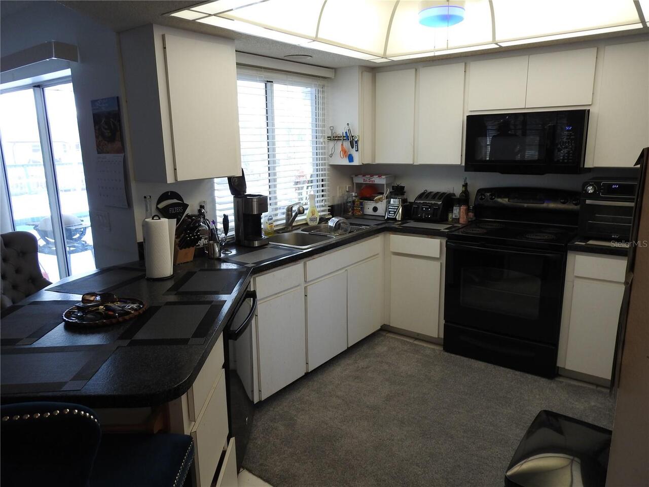 Listing Photo 11