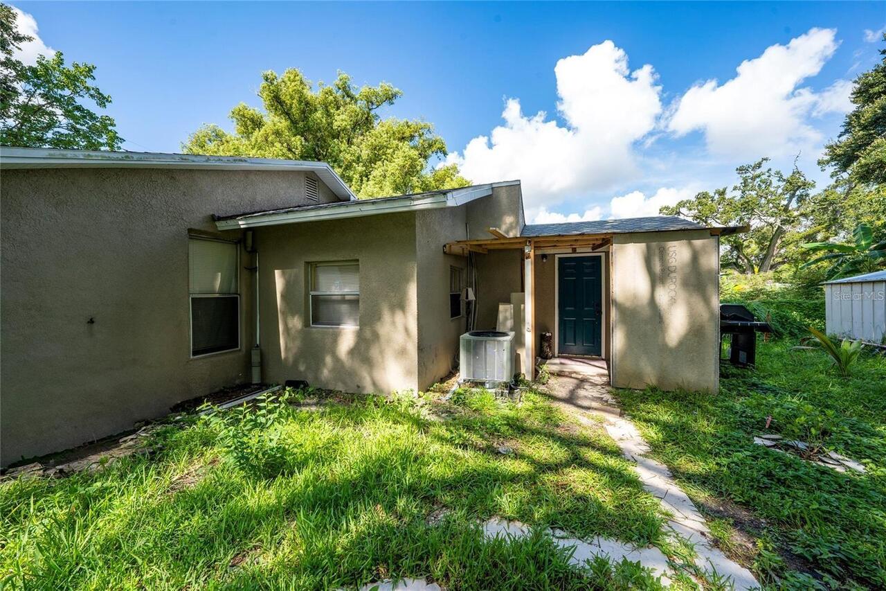 Listing Photo 6