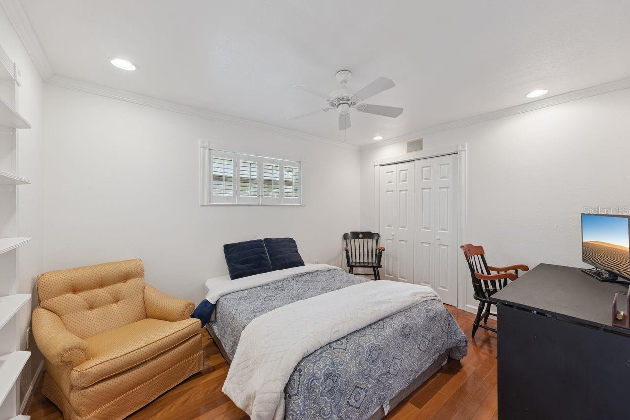 Listing Photo 13