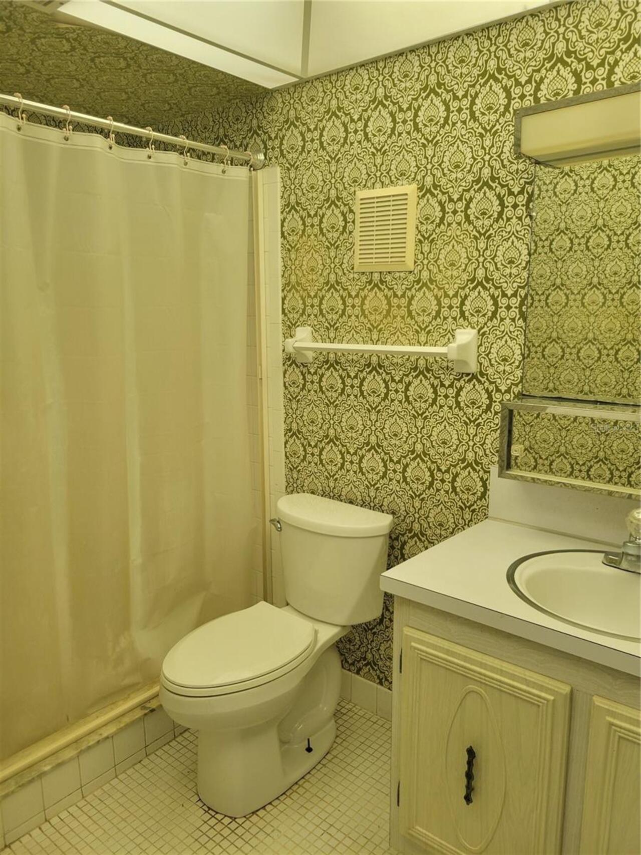 Listing Photo 13