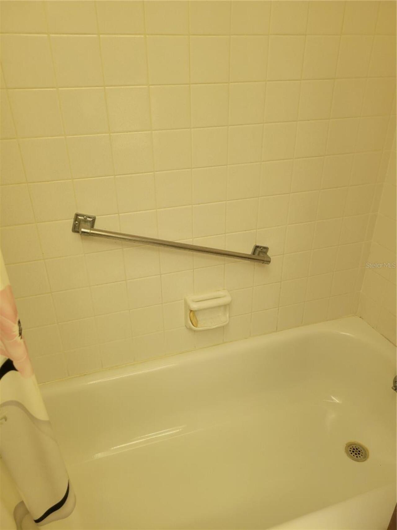 Listing Photo 17