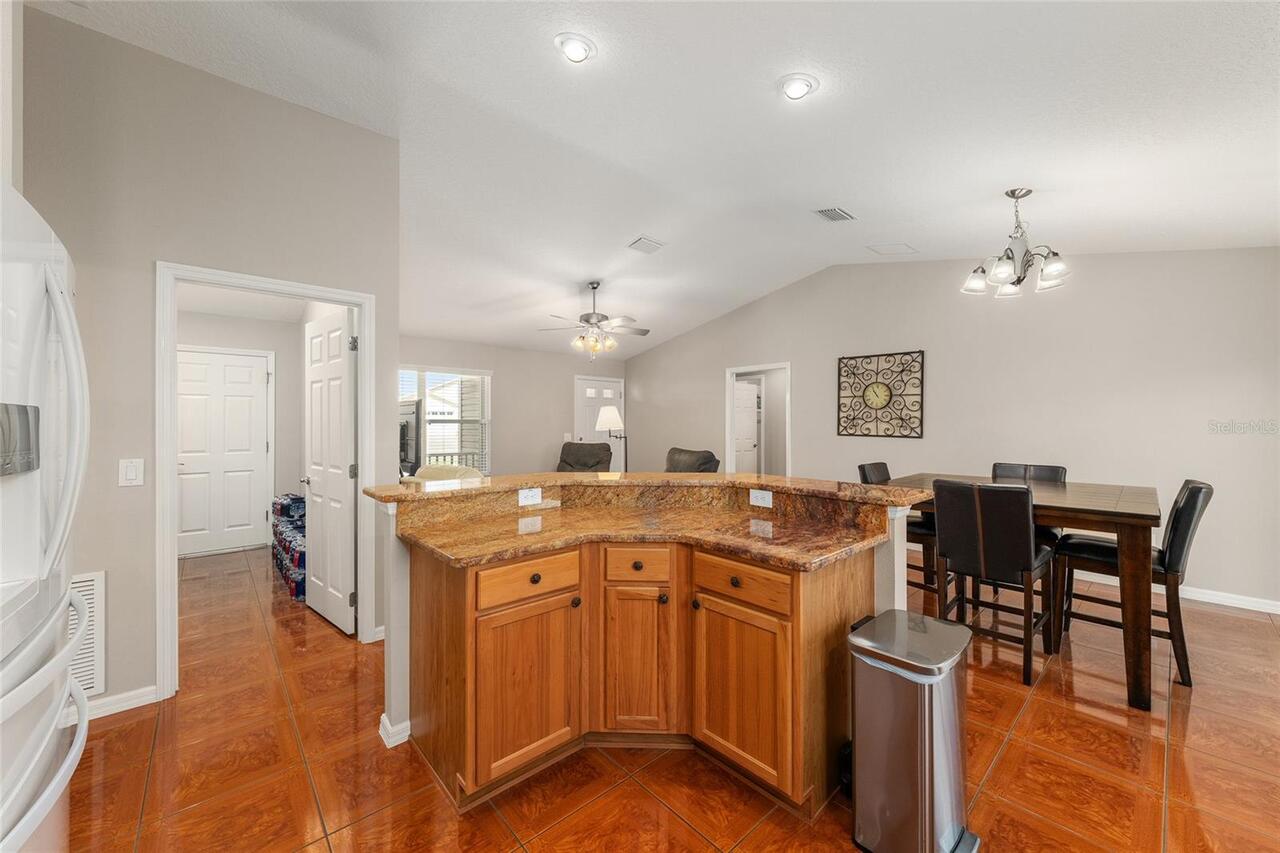 Listing Photo 18