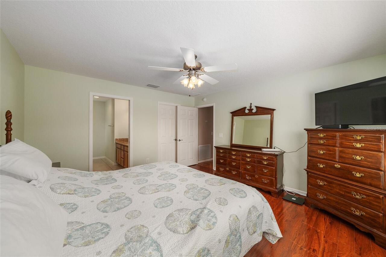 Listing Photo 20
