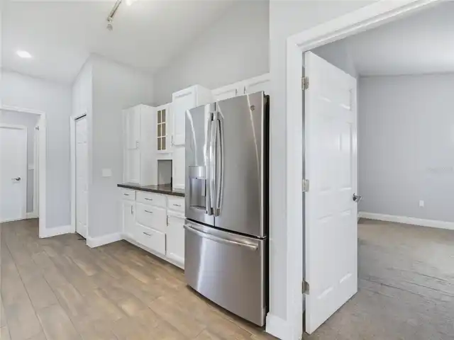 Listing Photo 35