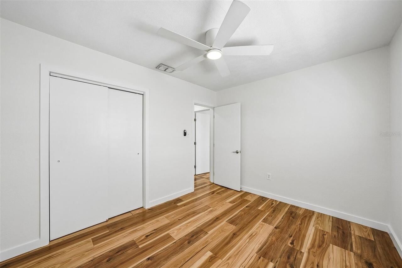 Listing Photo 15