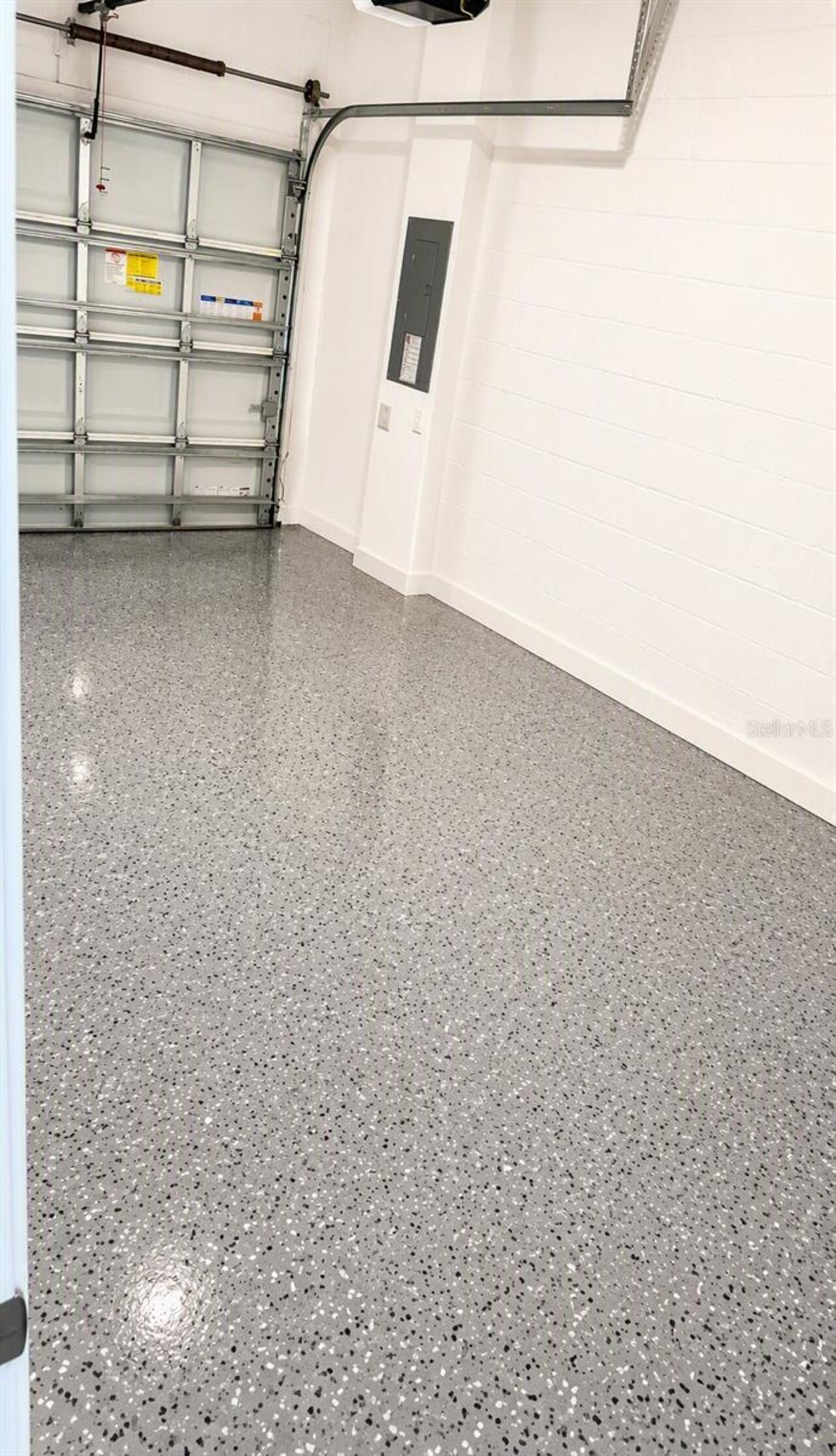 Listing Photo 16