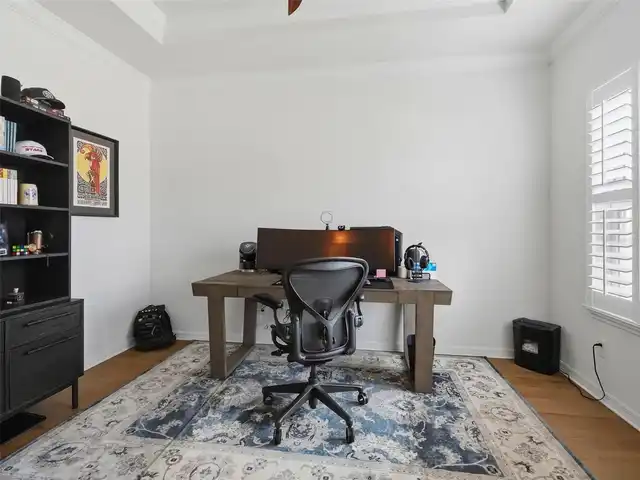 Listing Photo 18