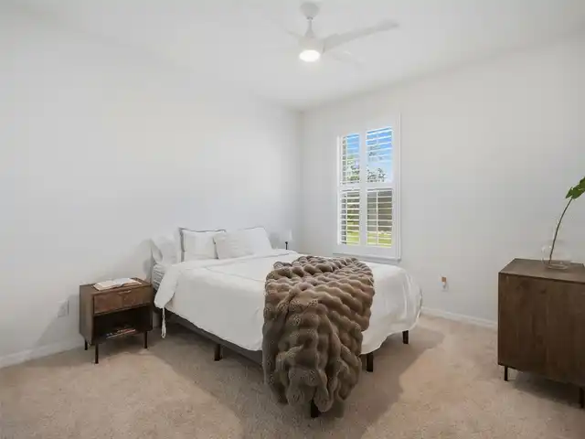 Listing Photo 33