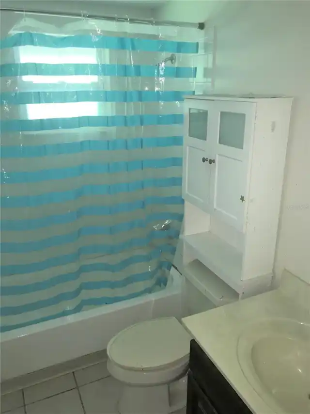 Listing Photo 11