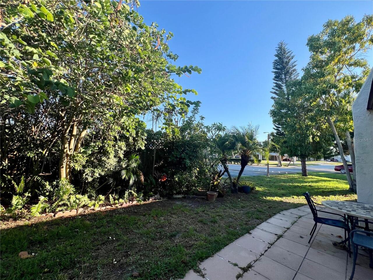 Listing Photo 16