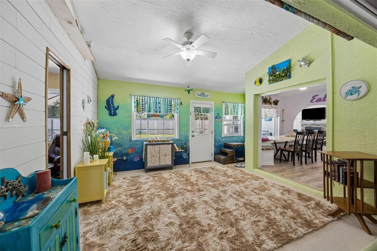 Listing Photo 11