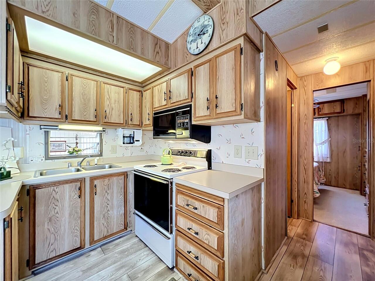 Listing Photo 18