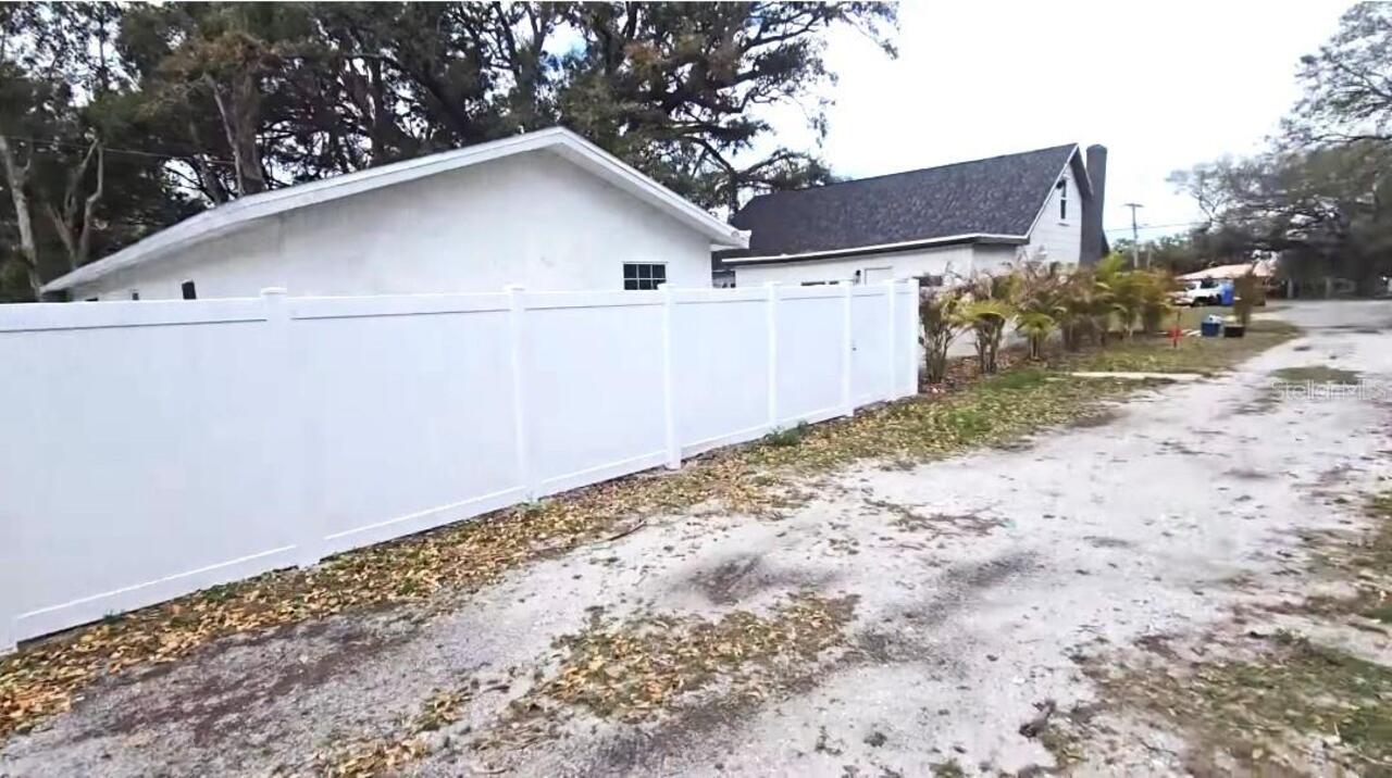 Listing Photo 25